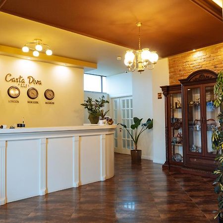 Casta Diva Boutique Hotel Korça Exteriör bild