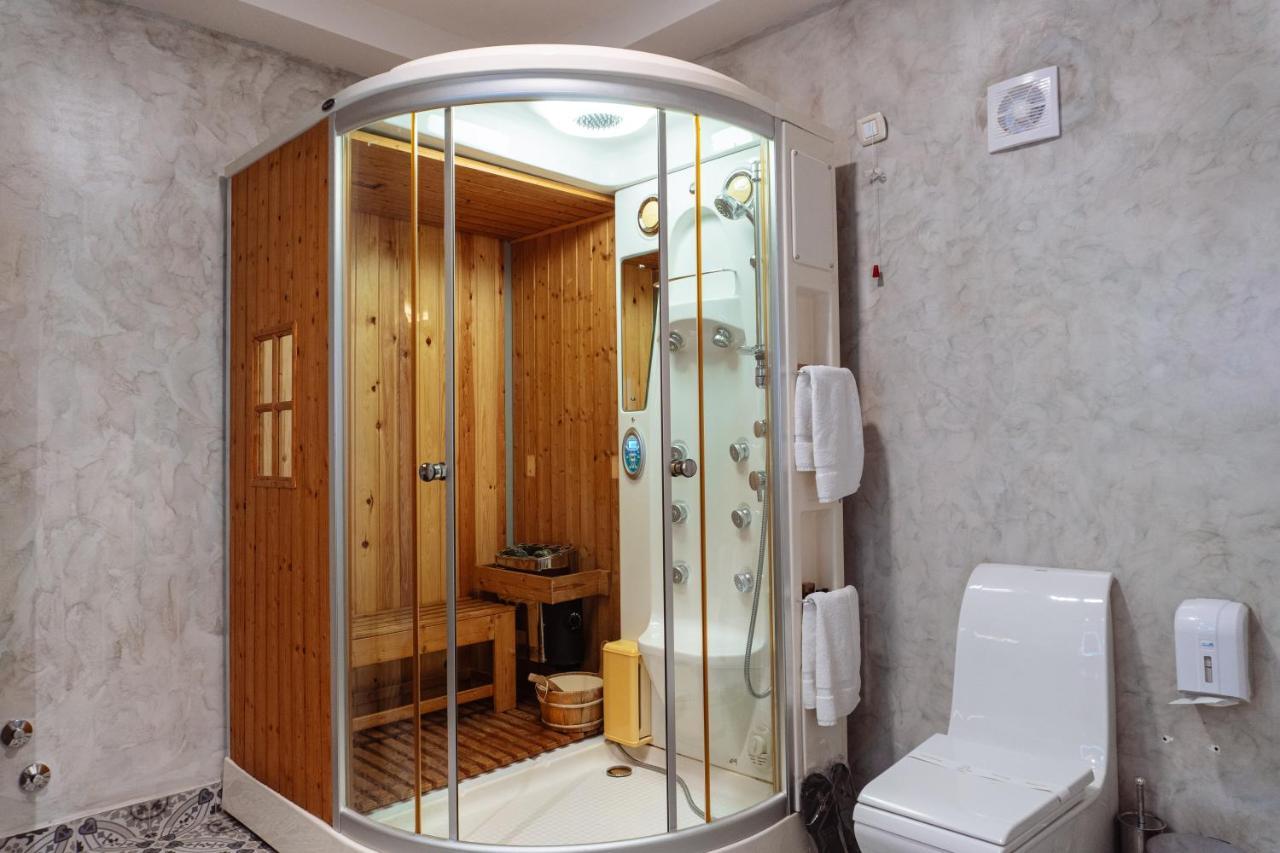 Casta Diva Boutique Hotel Korça Exteriör bild